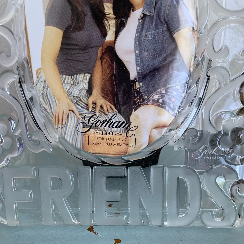 GORHAM Sentimental Traditions Picture Frame Crystal Best Friends Oval Opening
